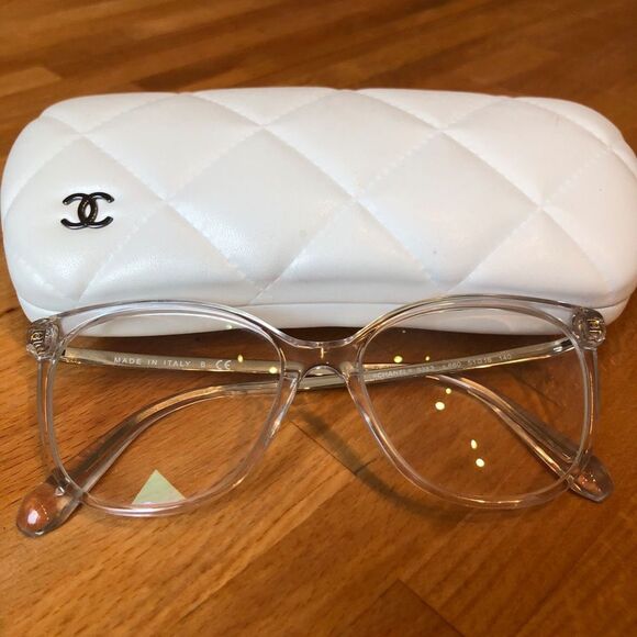 CHANEL Clear Glasses with White Case - Picture 5 of 14